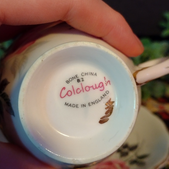 Vtg. Colclough Bone China Teacup and Saucer Pink Roses Made in England - Picture 5 of 10